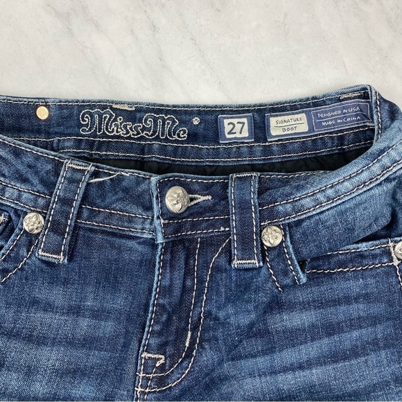 Miss Me Beaded Sequin Signature Boot Cut Dark Wash Denim Full Length Jeans 27 - Picture 4 of 5